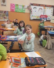 IMG-4187f8df1a075fbc670c8bd5dc87fc23-V.jpg